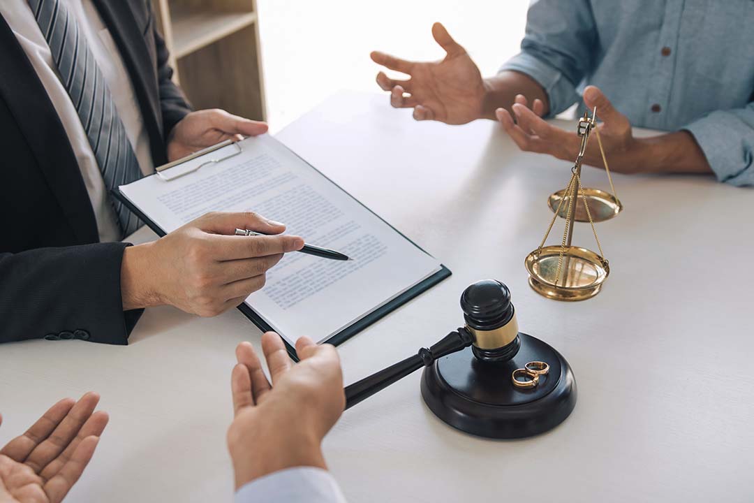Image symbolizing family legal issues like custody and divorce handled by Biafore Law.